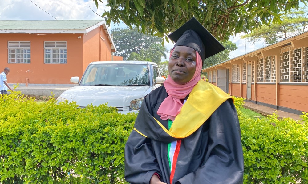 shaluwa-namutosi-to-graduate-with-first-class-honors-in-computer-science-at-iuiu